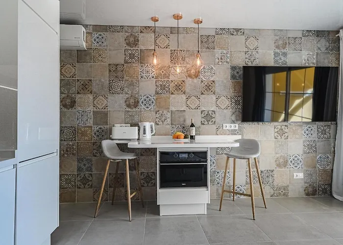 Orlando Comfort And Sunny * 아데제